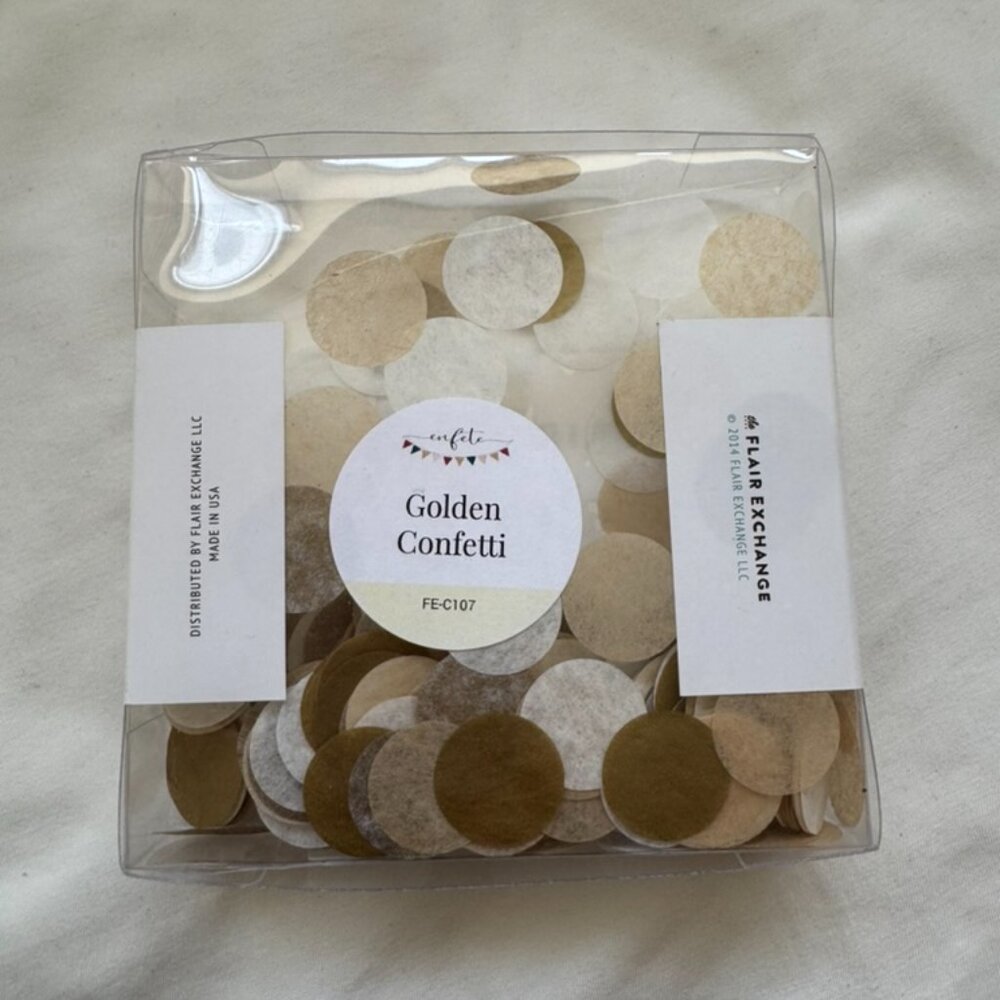 NWT The Flair Exchange Round Gold Confetti 3/4 in. 400 Pieces Gold + Tan + White - Picture 2 of 12